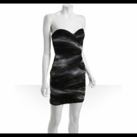 BCBG strapless ruched mini dress 10 - Picture 6 of 7